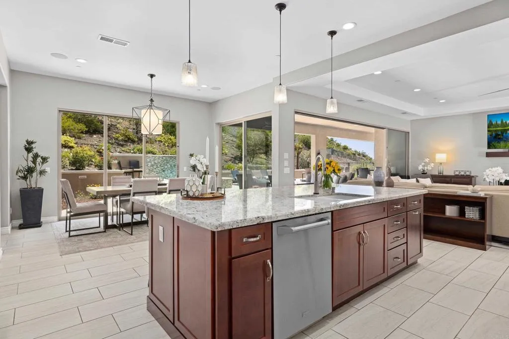 https://cdn.realtyfeed.com/cdn/127/306732671/a1ed53cfb23a0ead4d36e41518c5b51b.webp