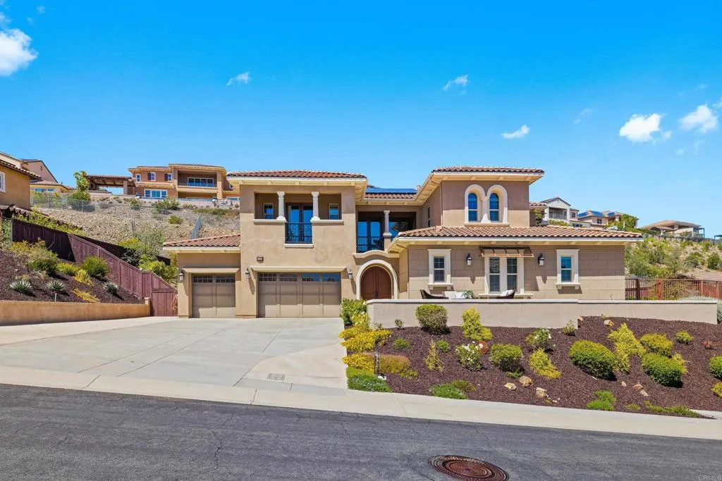 https://cdn.realtyfeed.com/cdn/127/306732671/da3894bfc6dfb78e3a6f7409accc7757.webp