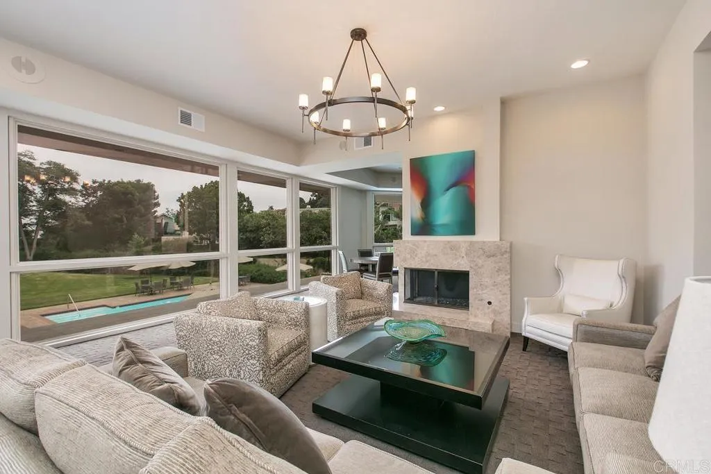 https://cdn.realtyfeed.com/cdn/127/306732709/30ec151d193beec343da8ff330b7dfa2.webp