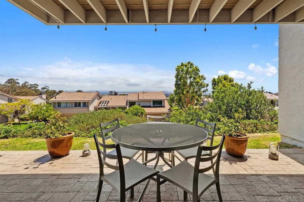 https://cdn.realtyfeed.com/cdn/127/306732709/442cc9faa4e94039e9f0b9d33936dba6.webp