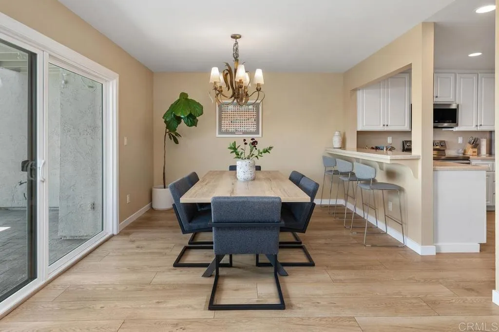 https://cdn.realtyfeed.com/cdn/127/306732709/648dd6efb522616b138b24f4bfdba7c0.webp