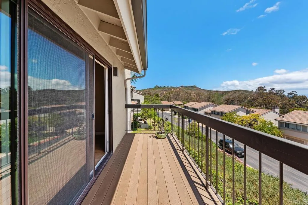https://cdn.realtyfeed.com/cdn/127/306732709/d860e8f15bfa9fb0878389db199b729b.webp