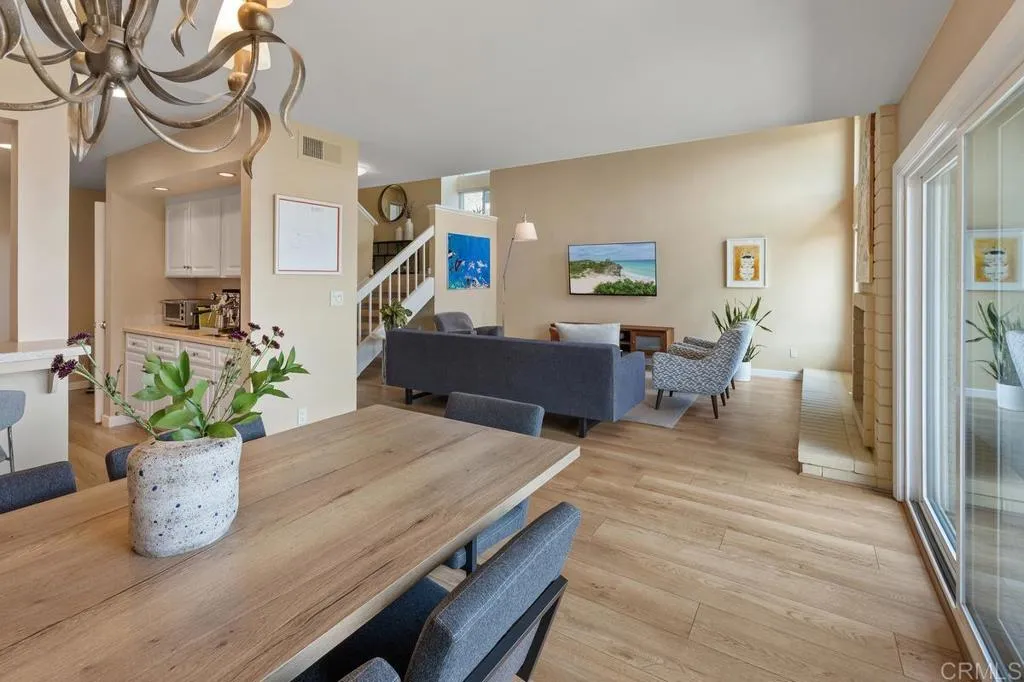 https://cdn.realtyfeed.com/cdn/127/306732709/e27fae5f76412d29e5b6f6e18a88cc28.webp