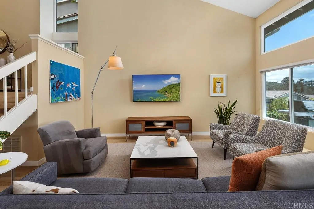 https://cdn.realtyfeed.com/cdn/127/306732709/f46eeacd00001525eea81e353ecc01ee.webp