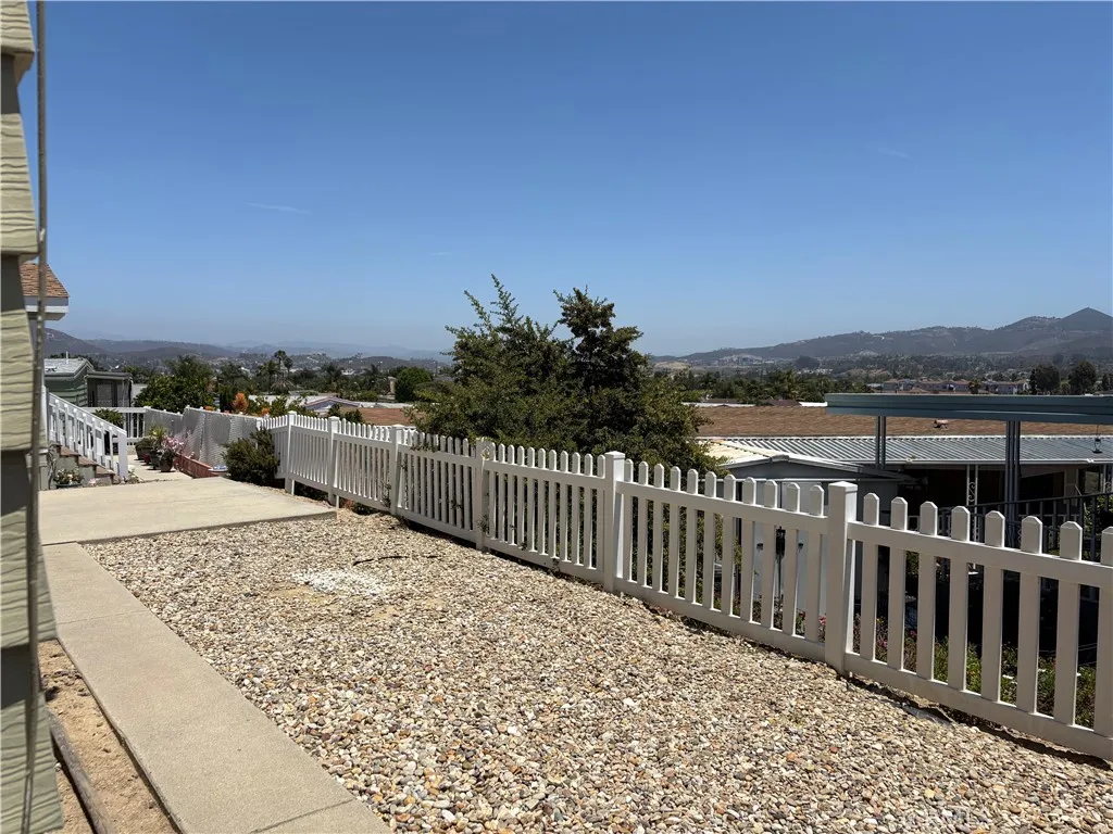 https://cdn.realtyfeed.com/cdn/127/306732773/1bffe713f2022a63b8c3157d7de29177.webp