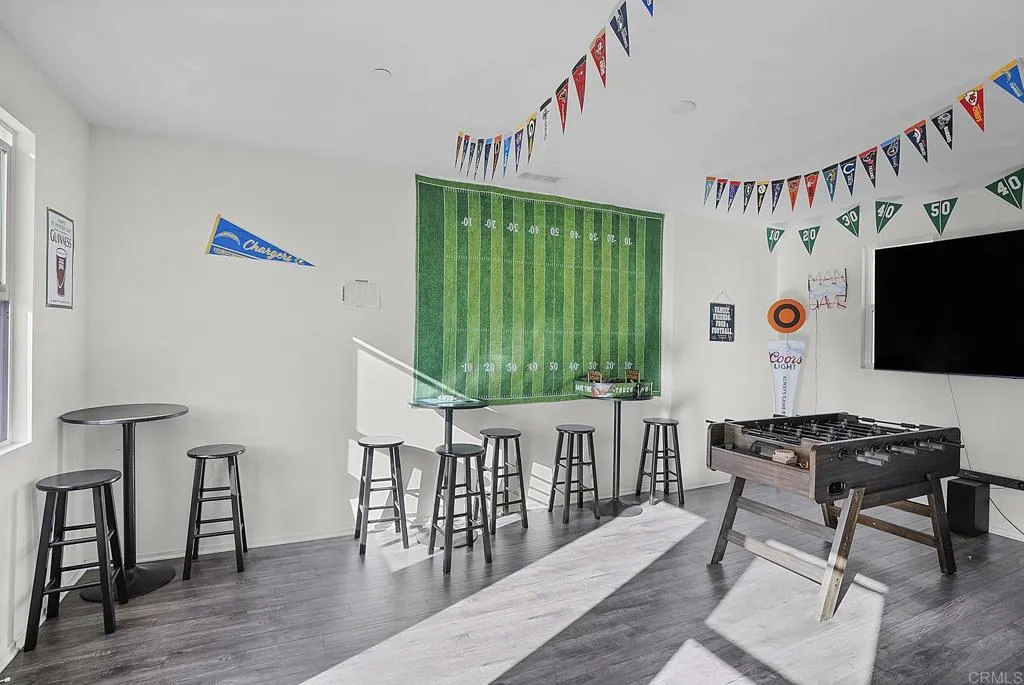 https://cdn.realtyfeed.com/cdn/127/306732782/0d5d5f31ca083ab4263e8e74a297338e.webp