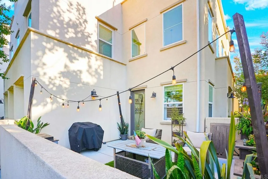 https://cdn.realtyfeed.com/cdn/127/306732782/455ec46da06c4f6559baf6c3fd201e60.webp
