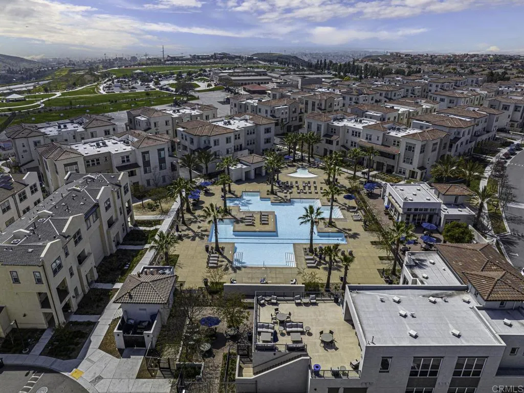 https://cdn.realtyfeed.com/cdn/127/306732782/4b433fc8c3b1db6dce651e9f925b2c84.webp