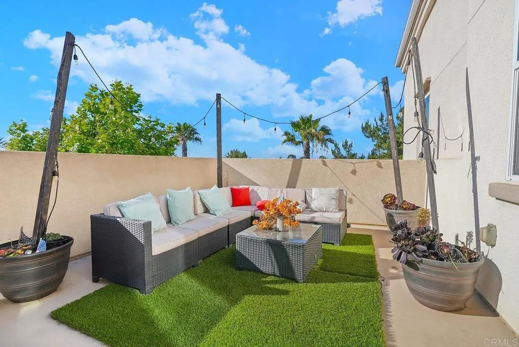 https://cdn.realtyfeed.com/cdn/127/306732782/93d9f41290cb76f19d3e4f06003497c0.webp