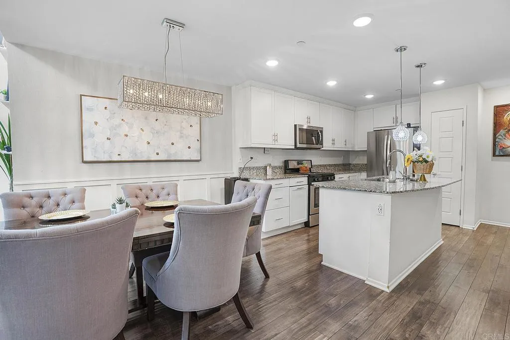 https://cdn.realtyfeed.com/cdn/127/306732782/e4aeb37bfaabae6f09ef7a94d1f0f560.webp