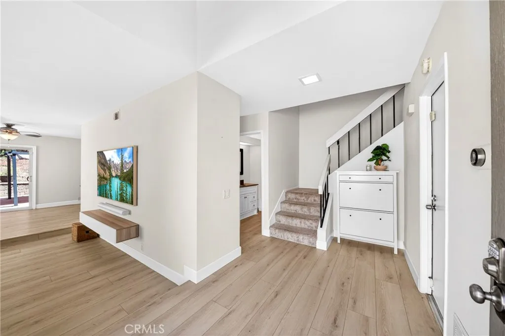 https://cdn.realtyfeed.com/cdn/127/306732795/ceda00e34b69623814de18ad966f1cec.webp