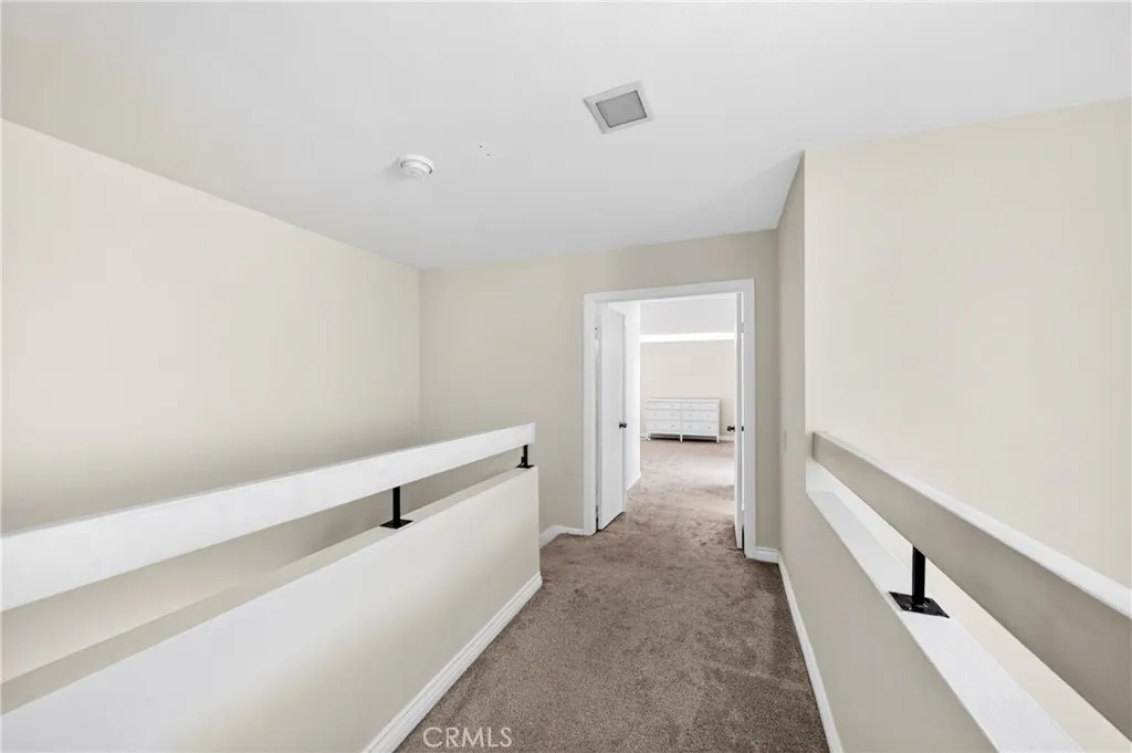 https://cdn.realtyfeed.com/cdn/127/306732795/eb088a92507c12b0b66657e666de5574.webp