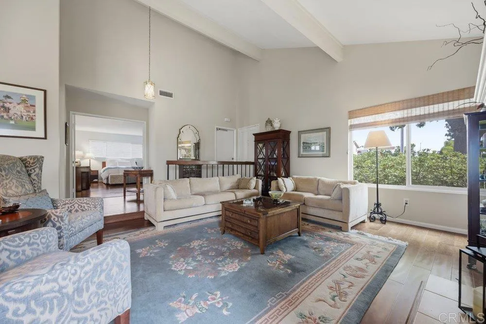 https://cdn.realtyfeed.com/cdn/127/306732798/0c6c407b473a7718f789bde534b6b973.webp