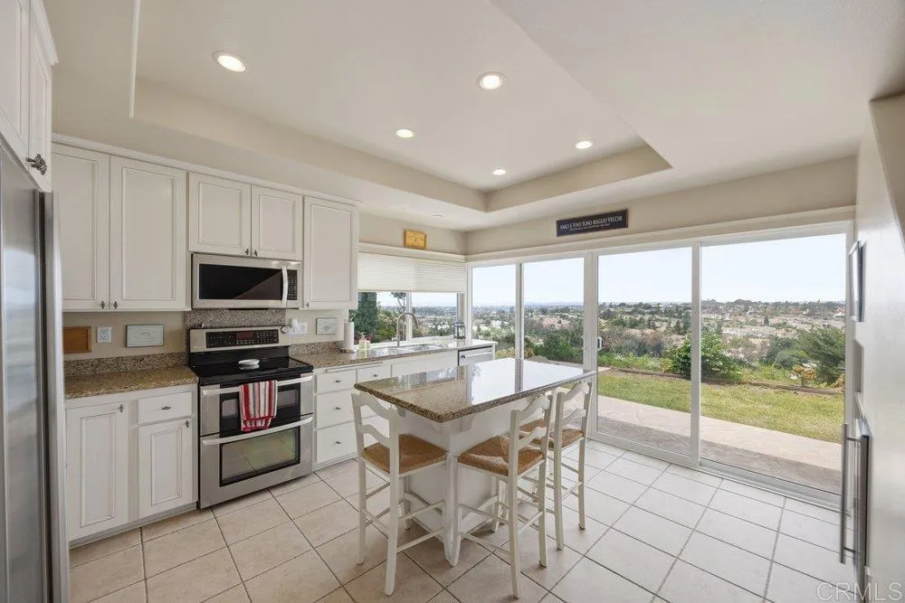 https://cdn.realtyfeed.com/cdn/127/306732798/4ef92dba0899c4ac4dbc7a43542ba8b9.webp
