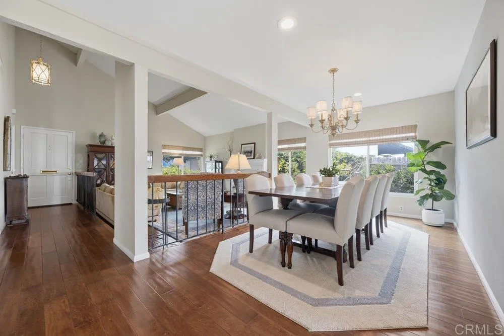 https://cdn.realtyfeed.com/cdn/127/306732798/c7bd56c23281da690881b84b47e9b86d.webp
