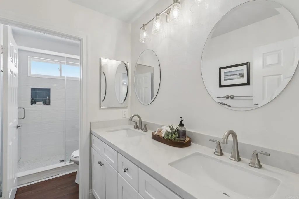 https://cdn.realtyfeed.com/cdn/127/306732799/5cb5986fe97d0418e0eefd51e845e765.webp