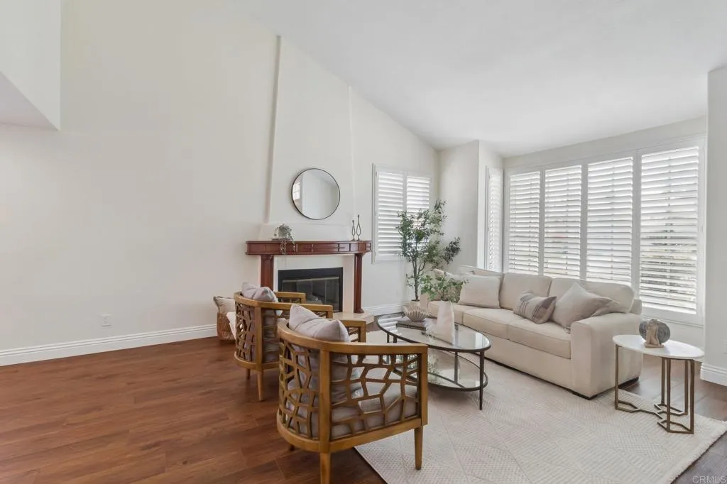 https://cdn.realtyfeed.com/cdn/127/306732799/79d6412969258947be07ef6d219d3d4d.webp