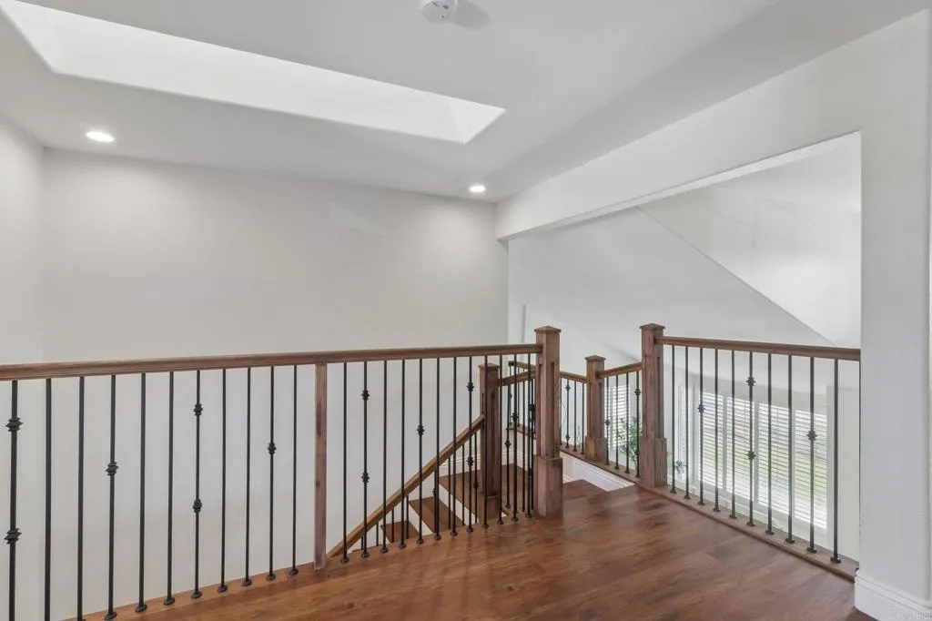 https://cdn.realtyfeed.com/cdn/127/306732799/e9bcb23fd53fa7546985475fde51d326.webp