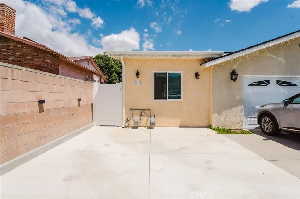 Granada Hills, CA 91344