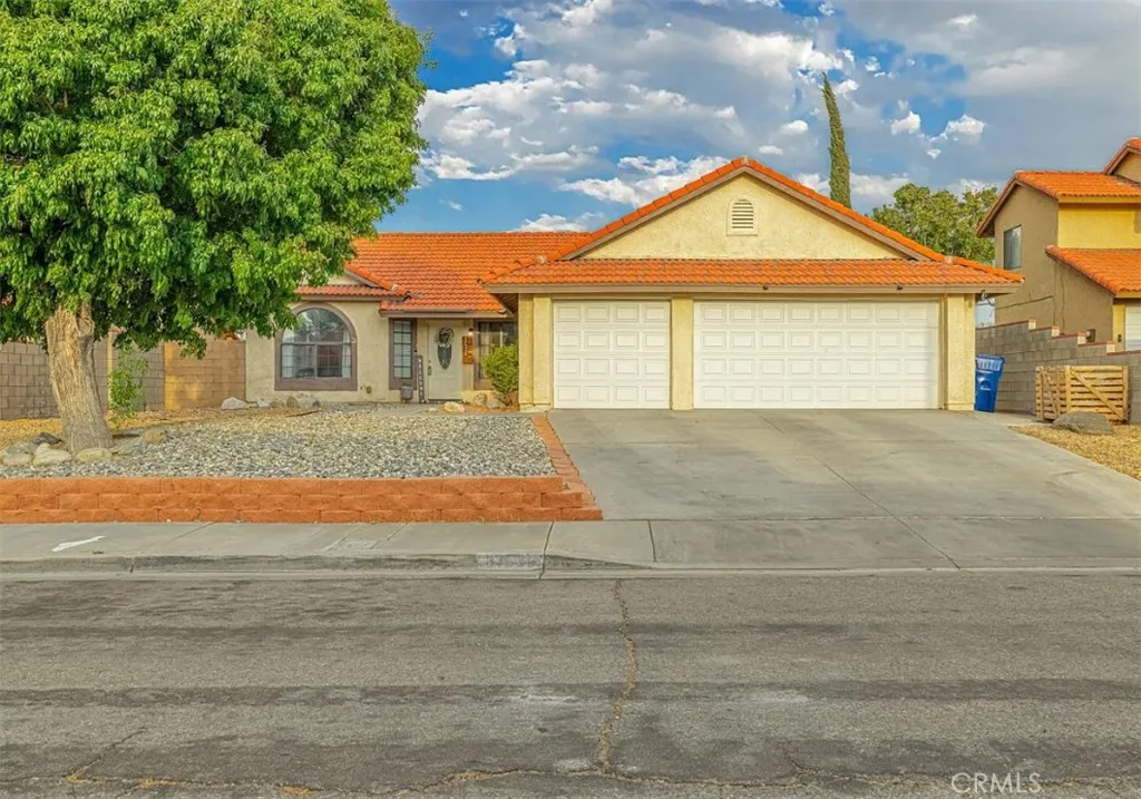 Palmdale, CA 93552