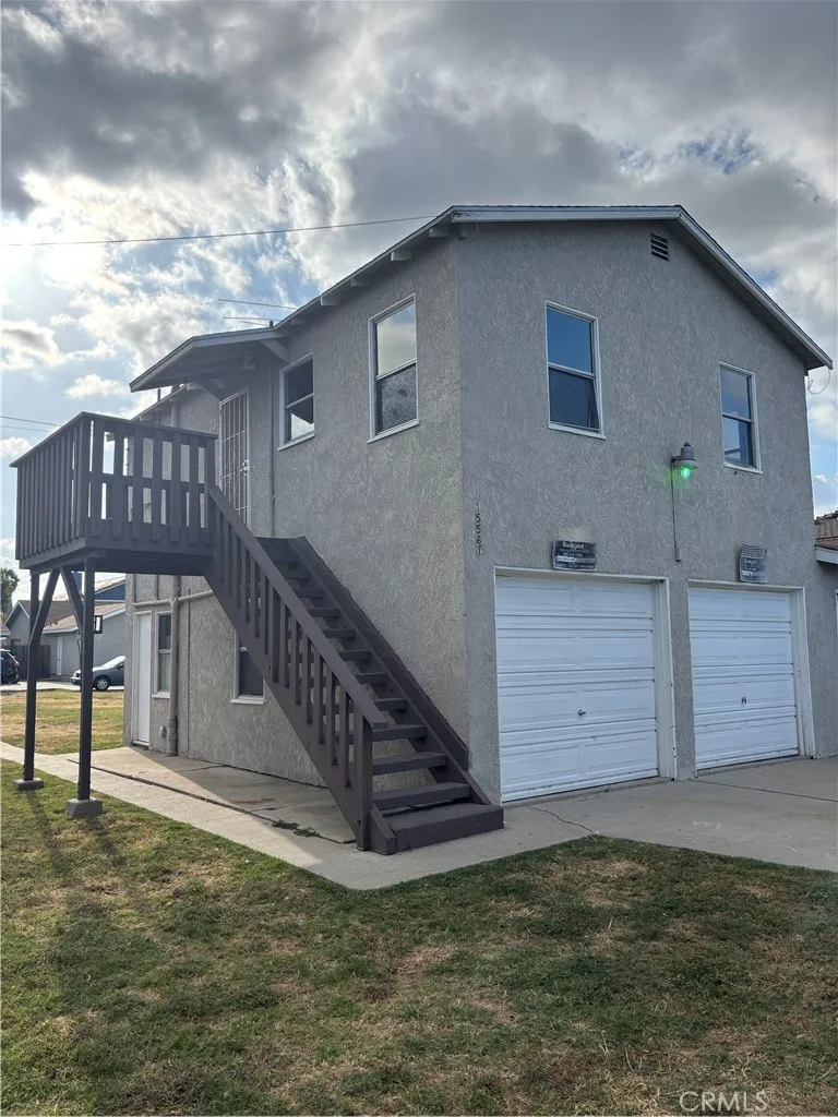 Bellflower, CA 90706