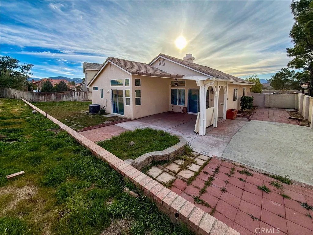 Palmdale, CA 93552