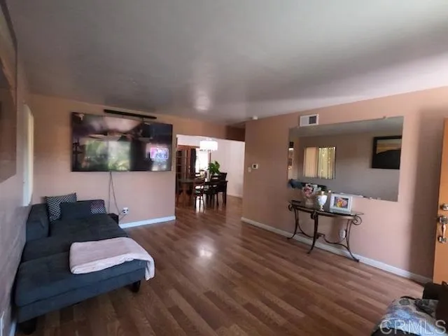 https://cdn.realtyfeed.com/cdn/127/306732849/49e14d7314e6d1afb14c40ddc55ac250.webp