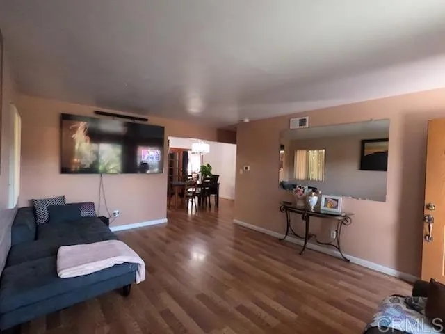 https://cdn.realtyfeed.com/cdn/127/306732849/bd894a0485fb564f023ebc4ddc9d4cb2.webp