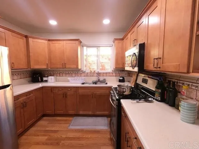 https://cdn.realtyfeed.com/cdn/127/306732849/d34e64a22e5f08fef17dc07080c45acd.webp