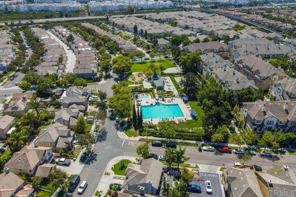 https://cdn.realtyfeed.com/cdn/127/306732855/b277872399fa50dbbf2f48fc55735f26.webp