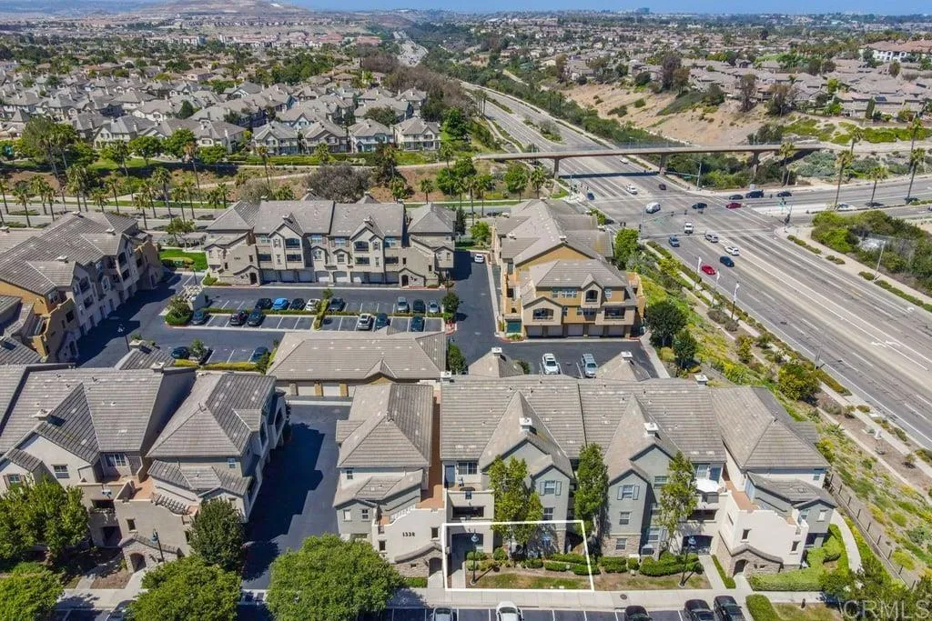 https://cdn.realtyfeed.com/cdn/127/306732855/fc7c0233b9bc242c5a30655a48ba7def.webp
