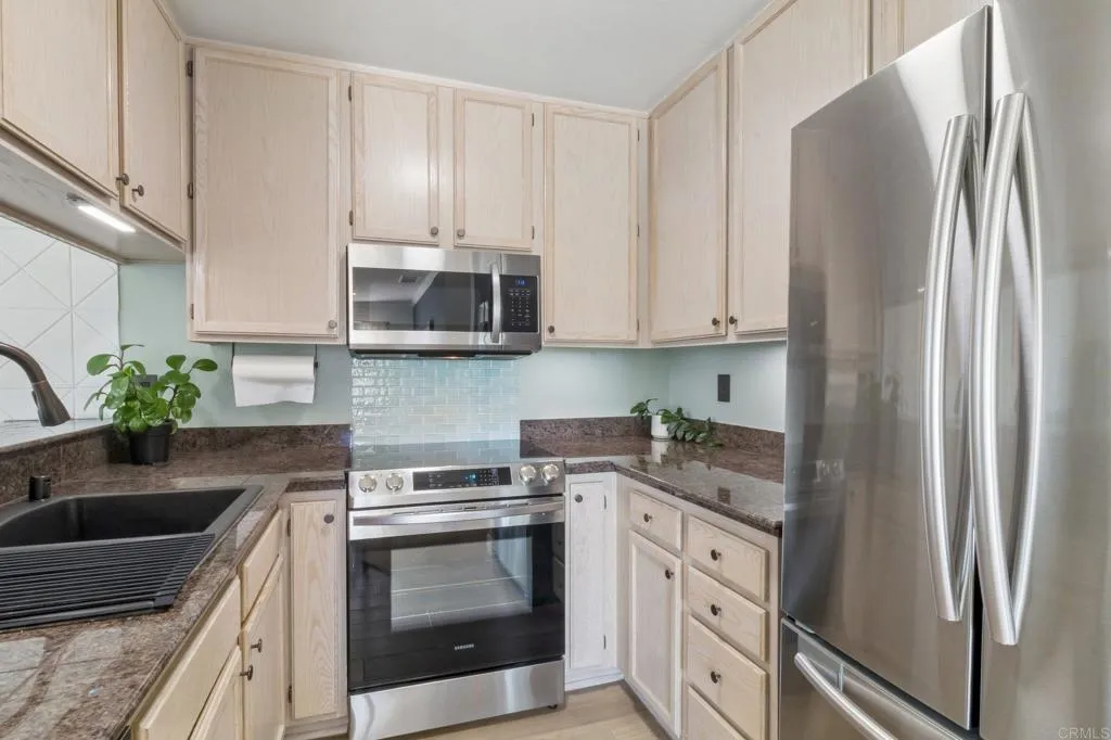 https://cdn.realtyfeed.com/cdn/127/306732892/e44f5edf0e3fcb0b2ac1a6aa929131d9.webp