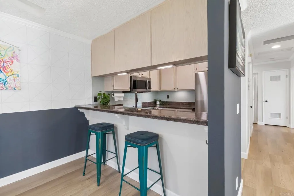 https://cdn.realtyfeed.com/cdn/127/306732892/f4518129580f319948f3404d44093753.webp