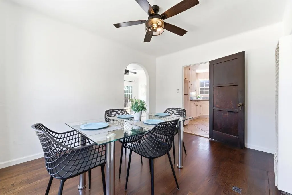 https://cdn.realtyfeed.com/cdn/127/306732903/0c33b801553e09eaa25f34219a8db6e8.webp