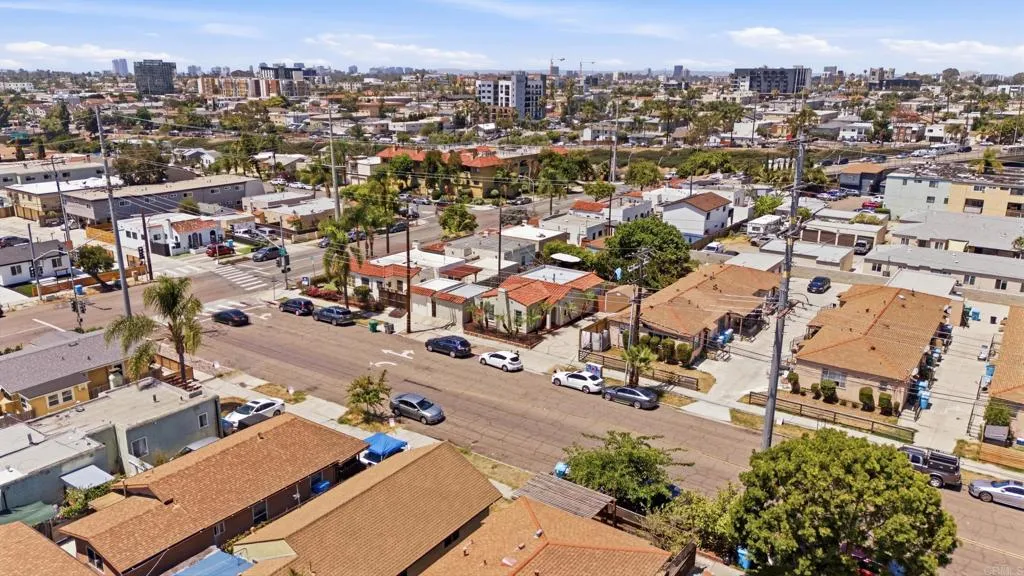 https://cdn.realtyfeed.com/cdn/127/306732903/1390ef5d2728806e62729148665bdd8b.webp