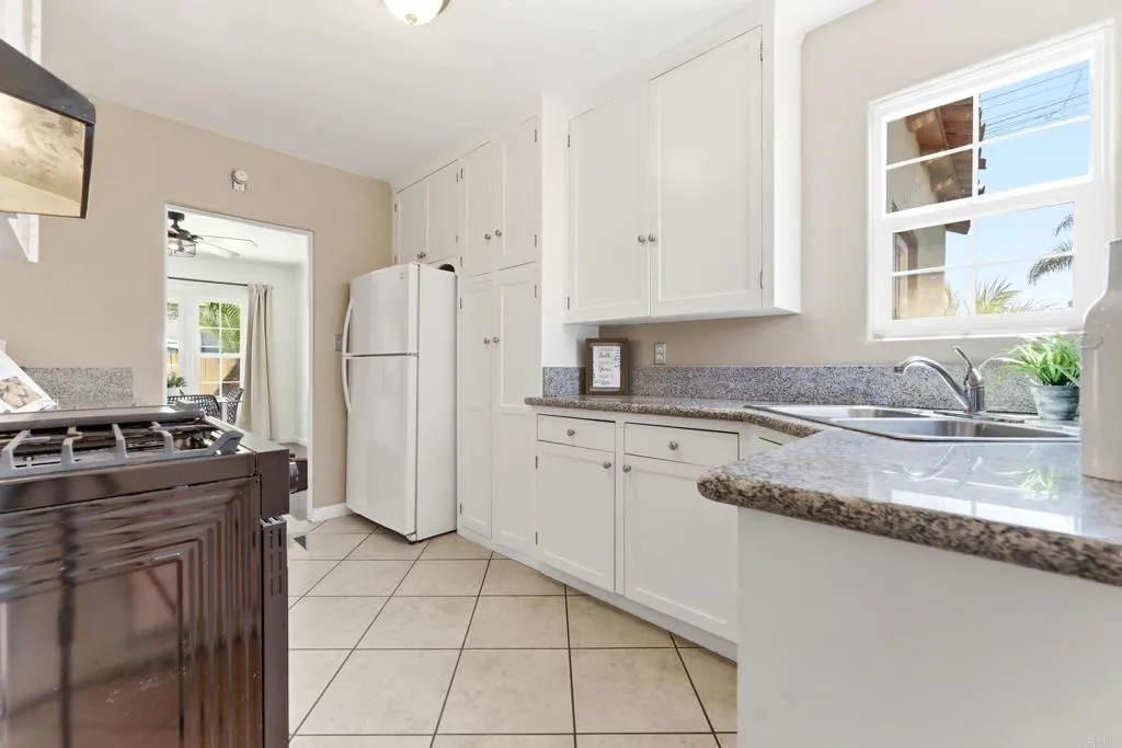 https://cdn.realtyfeed.com/cdn/127/306732903/5b82e99a491b67f87ad5b7e1ad436d4b.webp