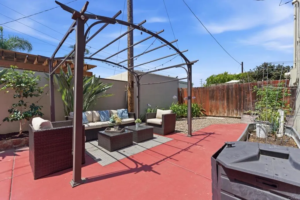 https://cdn.realtyfeed.com/cdn/127/306732903/5e819e431a1f7efdeb6c0334e7bb2efa.webp