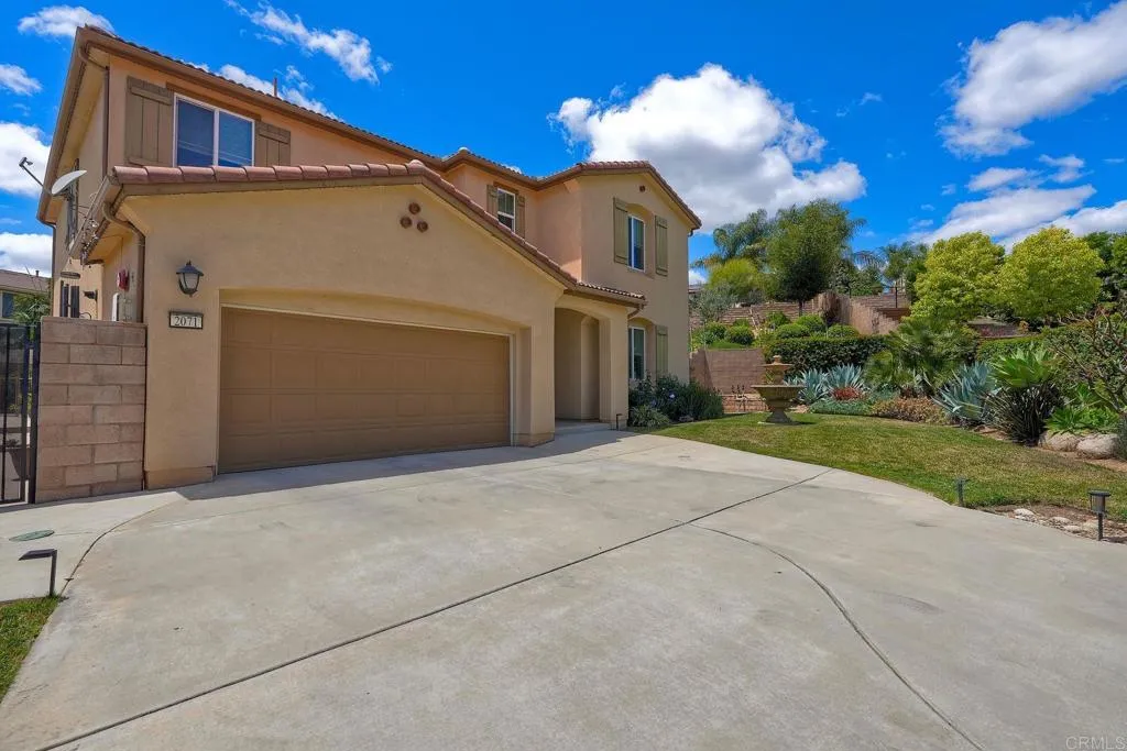 https://cdn.realtyfeed.com/cdn/127/306732914/214c1a287cfec4af12ed86a9282e6464.webp