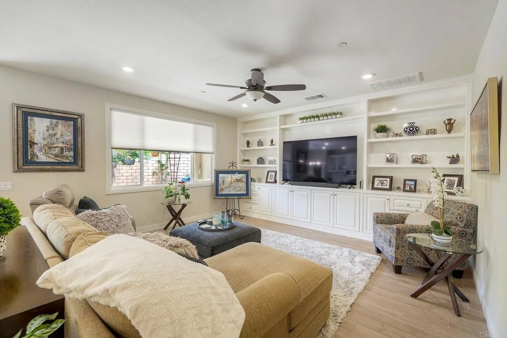 https://cdn.realtyfeed.com/cdn/127/306732914/24a3cd8ea8242dbd2103b2180046306a.webp
