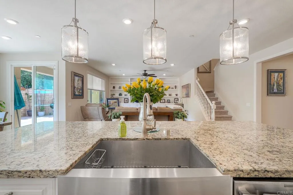 https://cdn.realtyfeed.com/cdn/127/306732914/903ca2ad843e1a8a5628009d64cb94fb.webp
