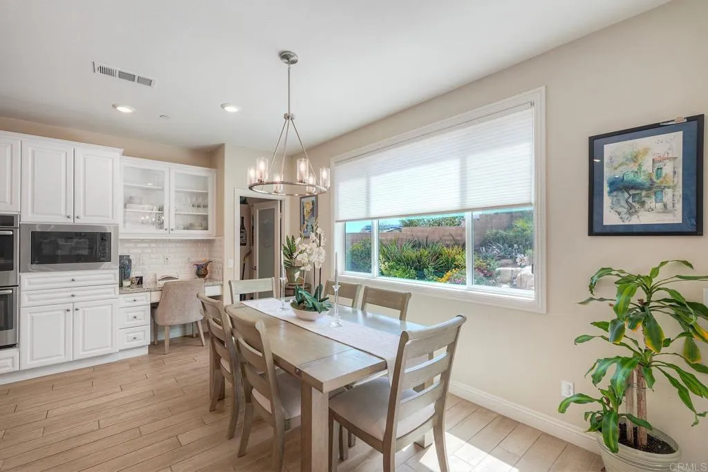https://cdn.realtyfeed.com/cdn/127/306732914/9486ab9bb352a6a2dce1c894ceab27aa.webp