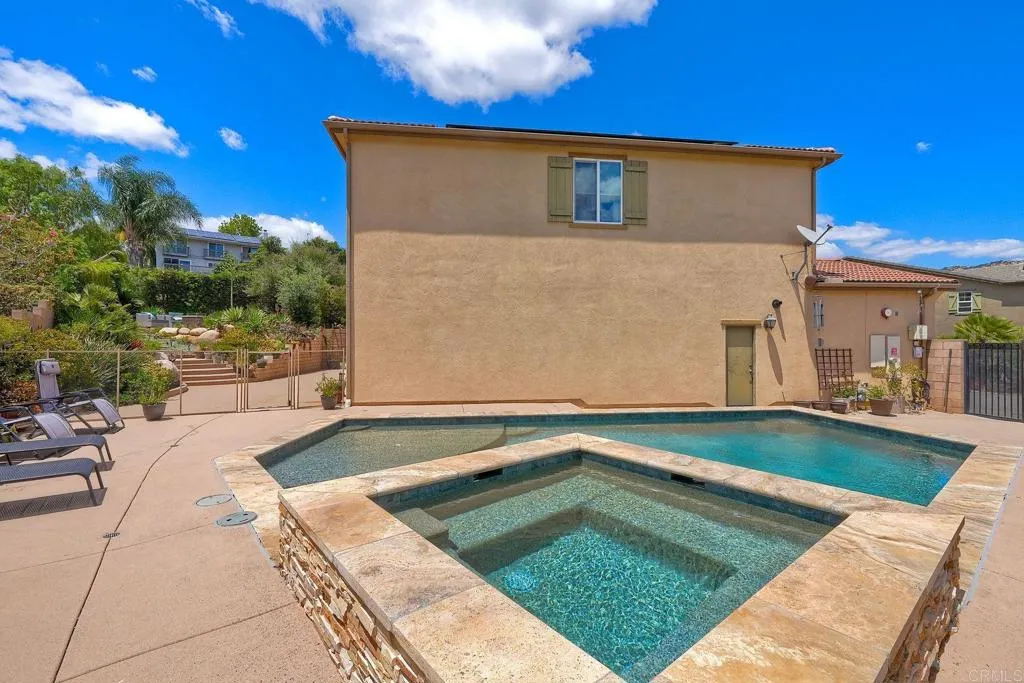 https://cdn.realtyfeed.com/cdn/127/306732914/c05c23b8e7434f492ea539b3c104039e.webp