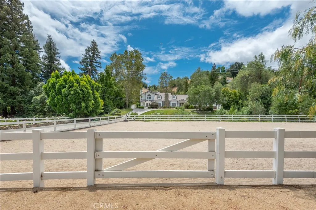 Hidden Hills, CA 91302