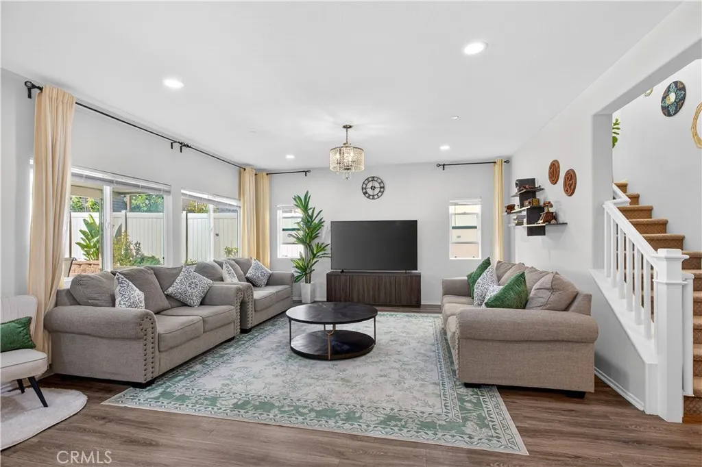 Photo #3: SW26119195 Listing: Photo #3