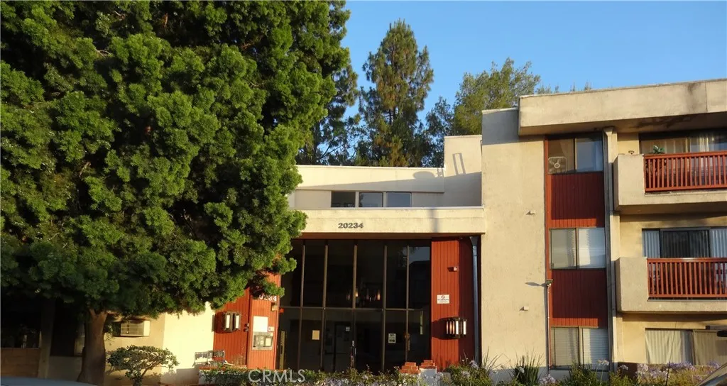 Winnetka, CA 91306