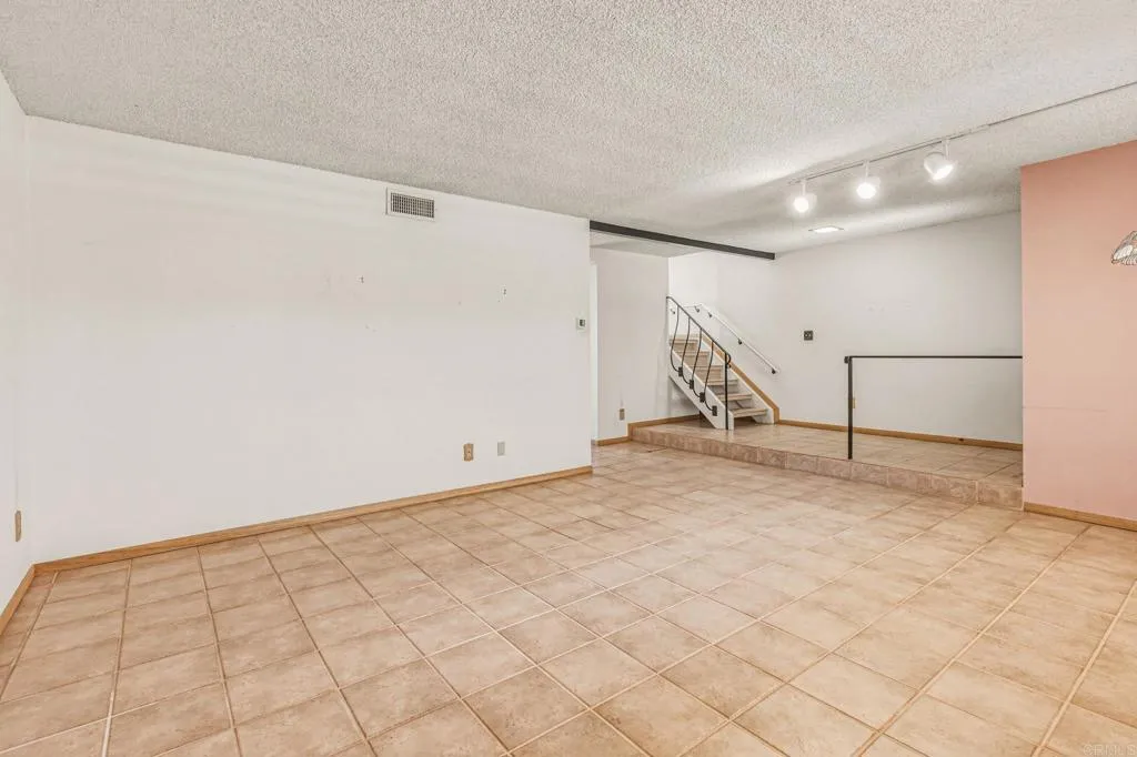 Photo #5: PTP2604206 Listing: Photo #5