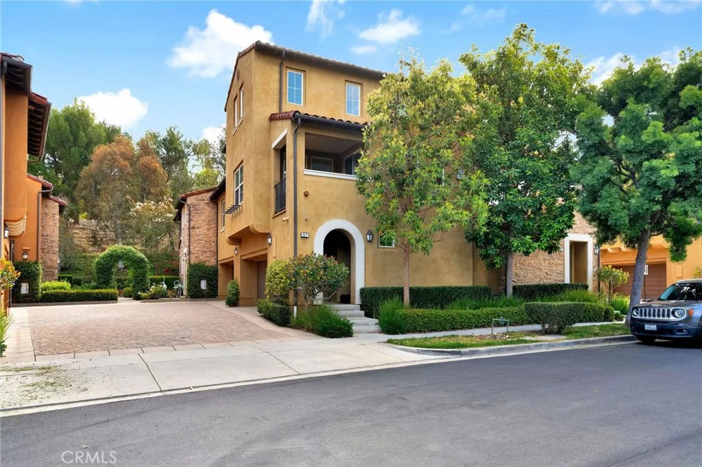 Irvine, CA 92603