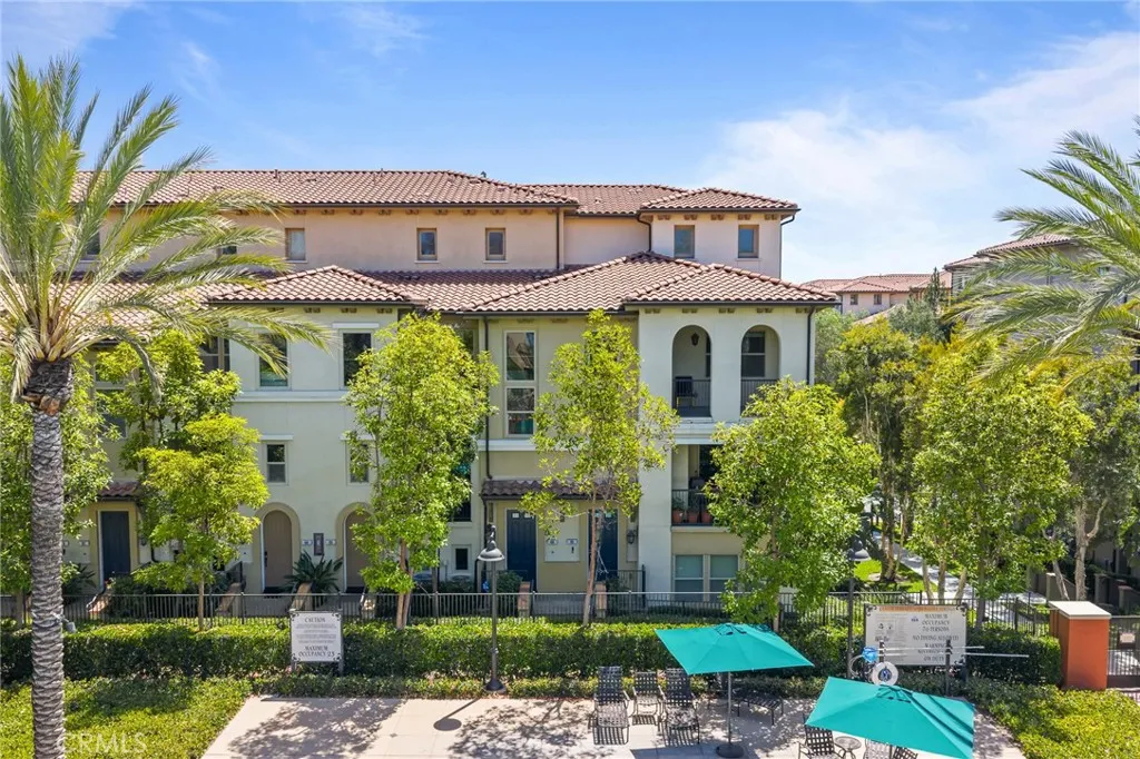 Irvine, CA 92618