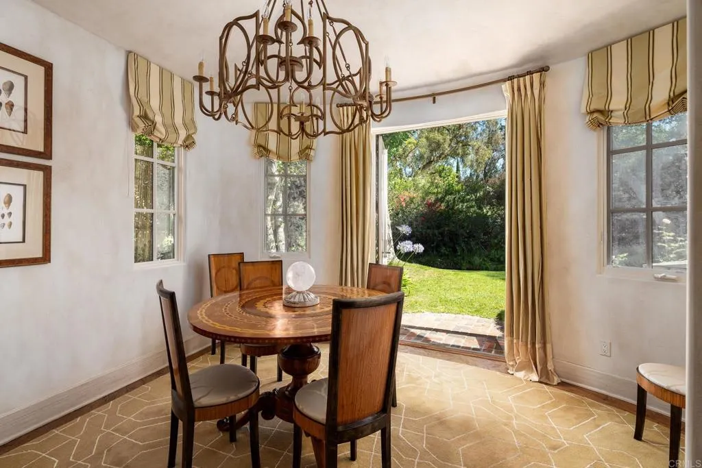 https://cdn.realtyfeed.com/cdn/127/306733091/626328128753347e5ecbfda071aa0b46.webp