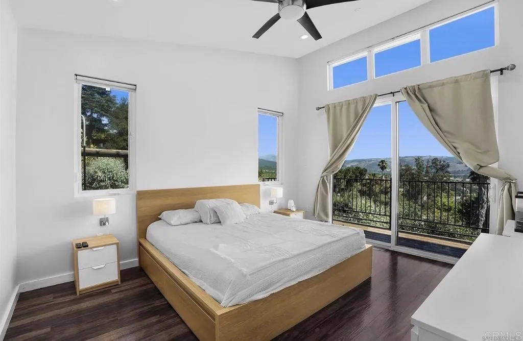 https://cdn.realtyfeed.com/cdn/127/306733109/4d06eec355a753a39f8ab9498564efd6.webp